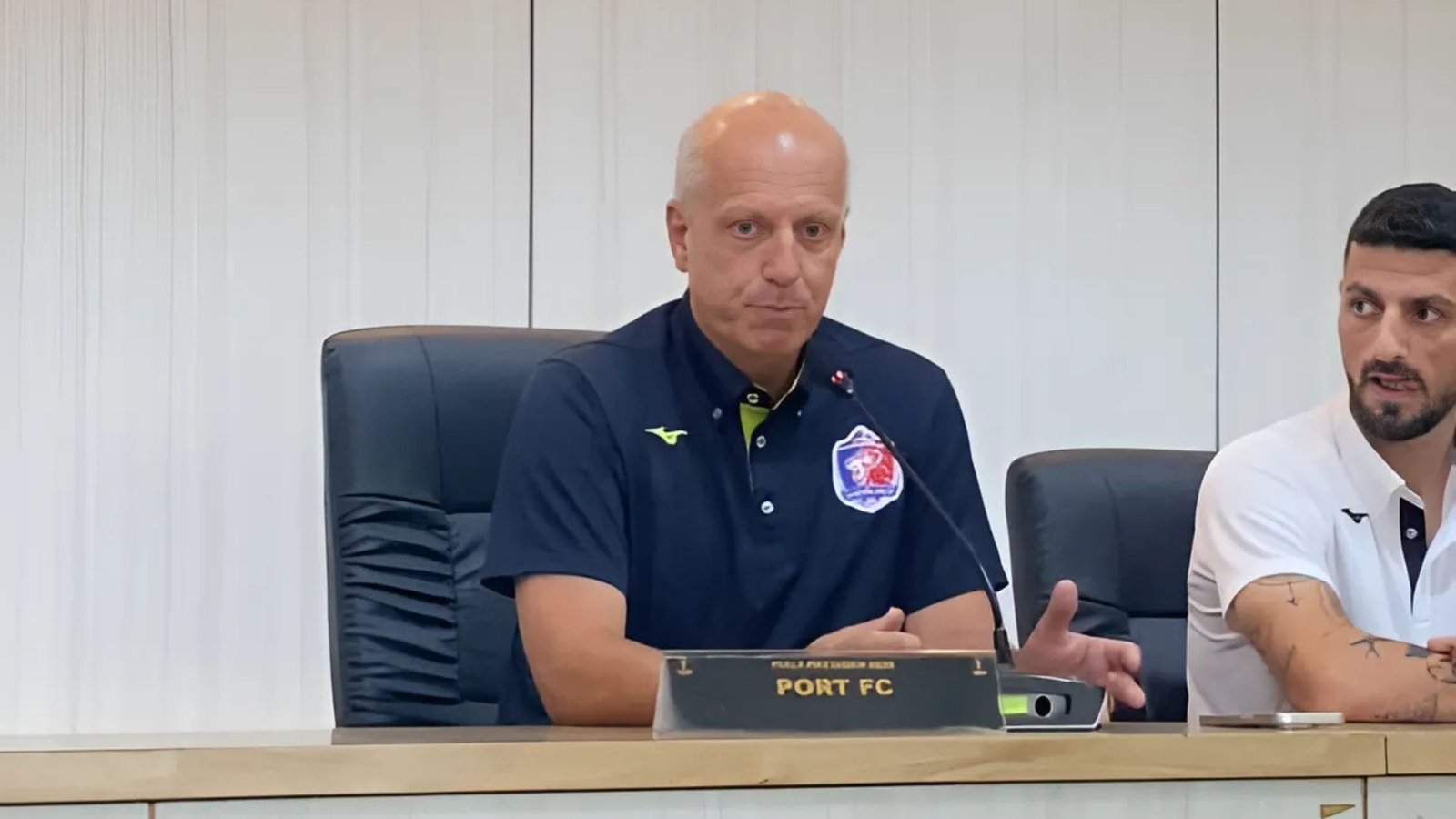 Pelatih Port FC Hormati Kekuatan Persib Jelang Laga Pembuka Piala Presiden 2025